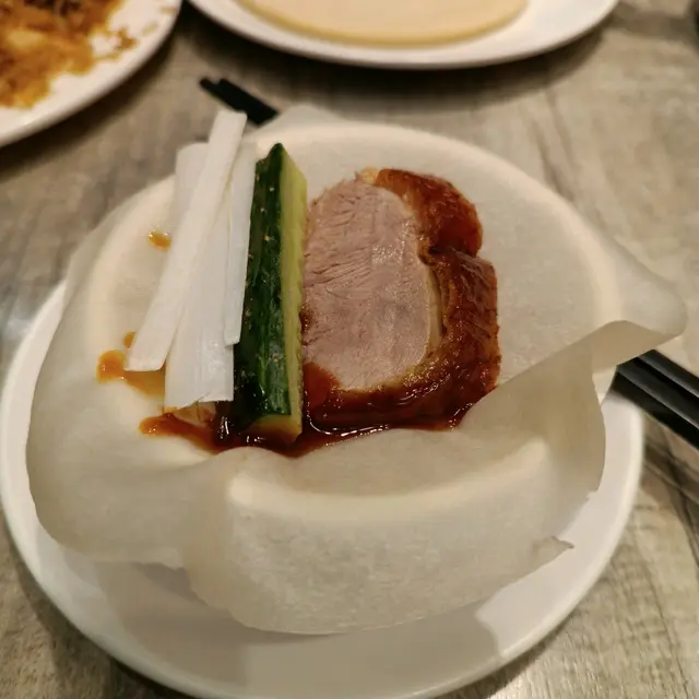 北京填鴨（半隻)（跟一份摩摩皮約20塊)