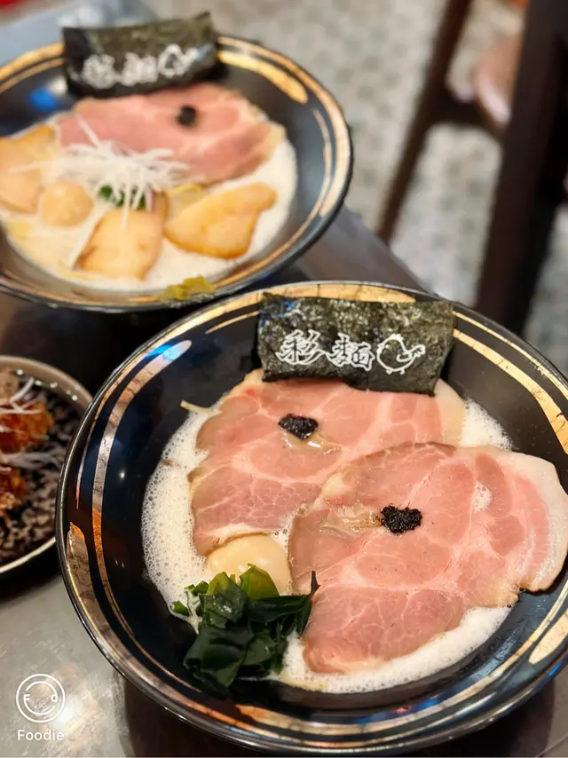 特濃雞白湯豚叉拉麵