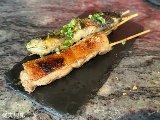 極品即燒乳豬、招牌無骨白鱔