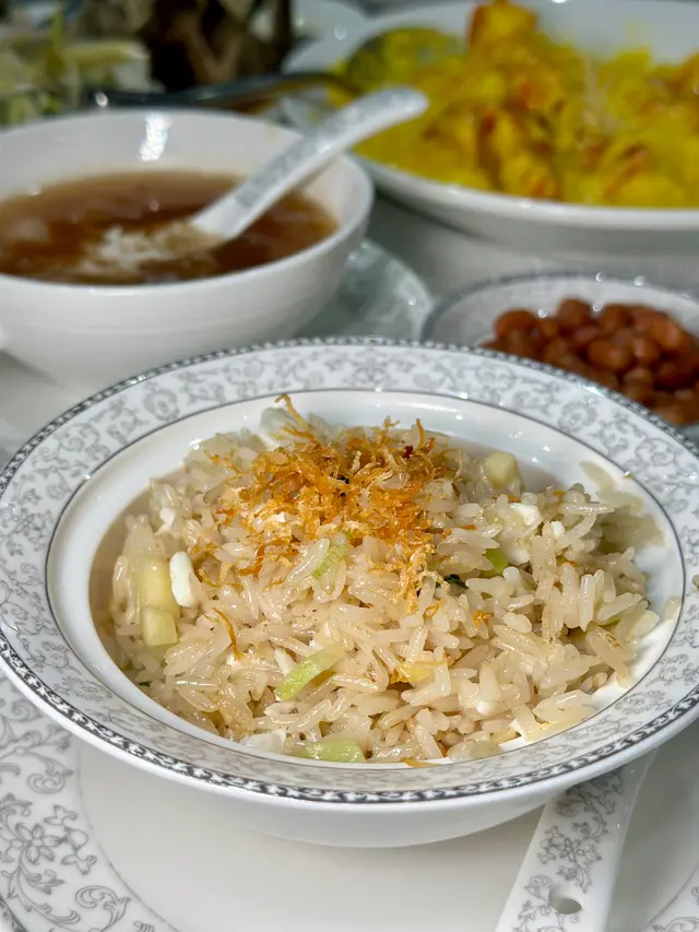 瑤柱蛋白炒飯