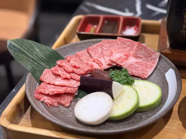 A4黑毛和牛厚切三角腩片