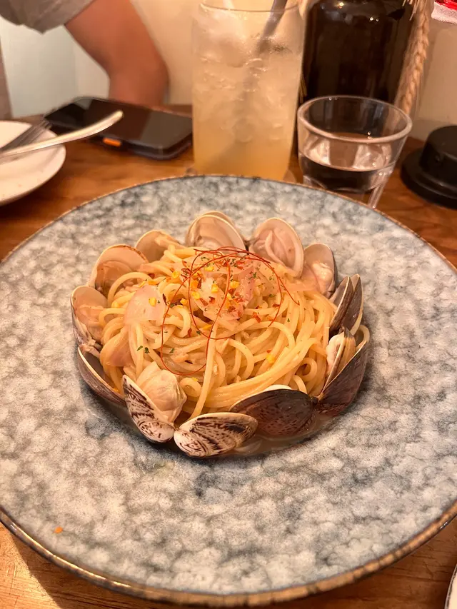 蒜油花椒蜆肉意大利麵