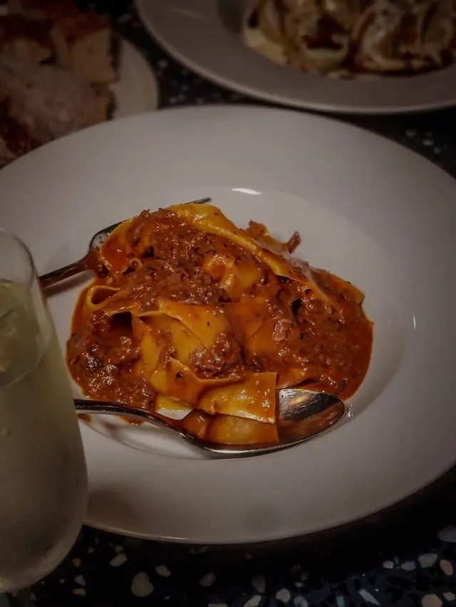Pappardelle al ragù di guancia