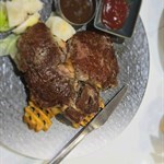 it was a cosy place for lunch or chill out too .
The Ribeyes was so nice with reasonable price.  those staffs are friendly..