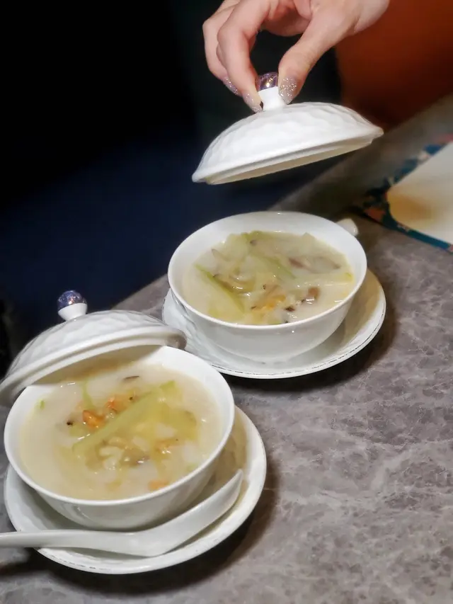 石頭魚蝦米·節瓜湯浸鴛鴦米