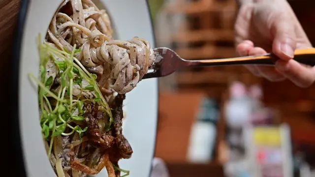 酥炸軟殼蟹黑松露扁意粉