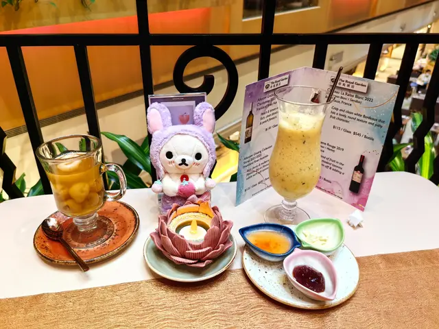 香芒椰汁冰 + 龍眼荔枝蜜