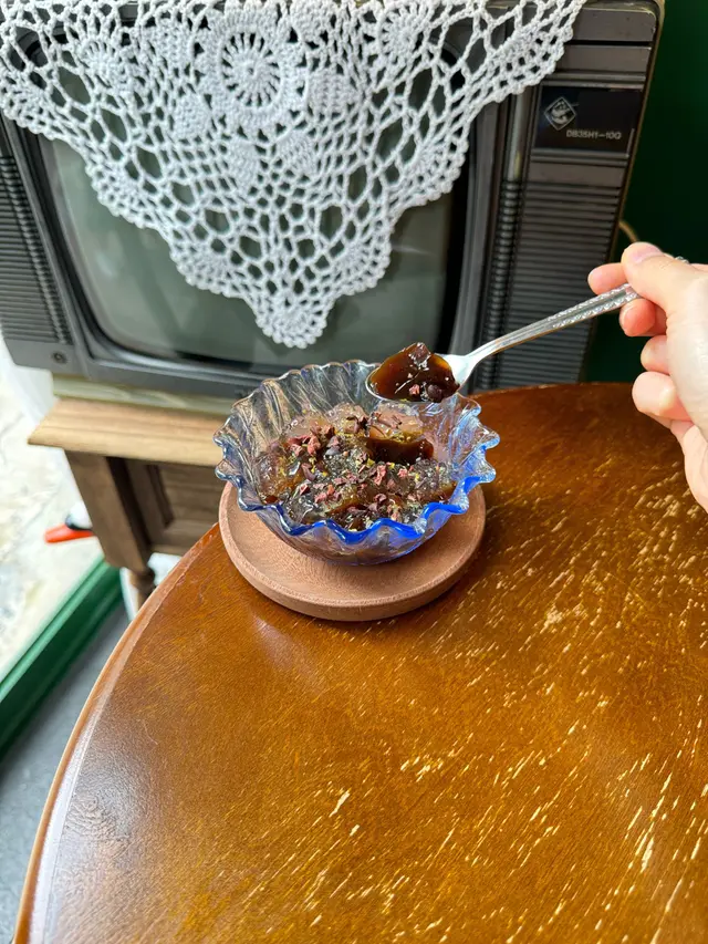 ᴄᴏꜰꜰᴇᴇ ᴊᴇʟʟʏ *ɴᴏ ᴄʀᴇᴀᴍ ᴠᴇʀꜱɪᴏɴ