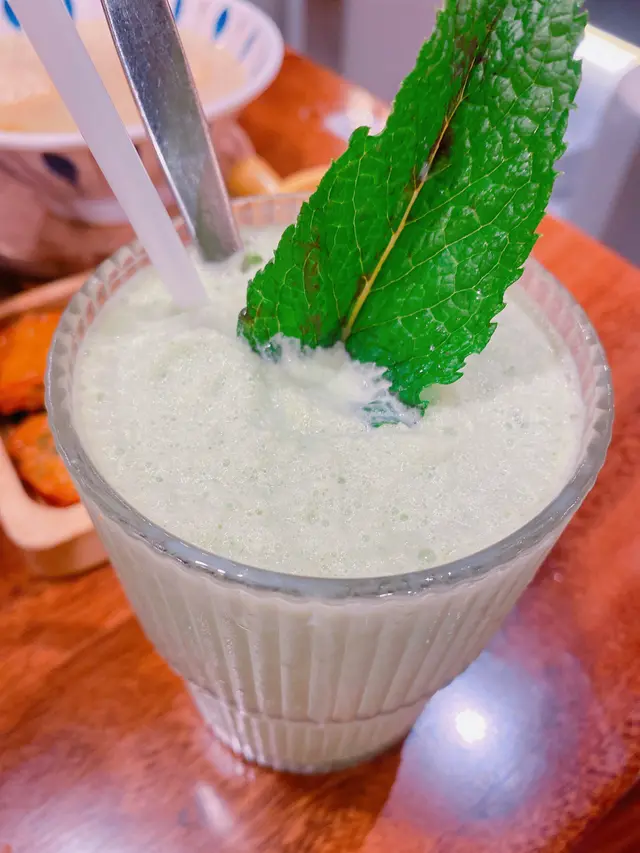 開心果椰子奶昔