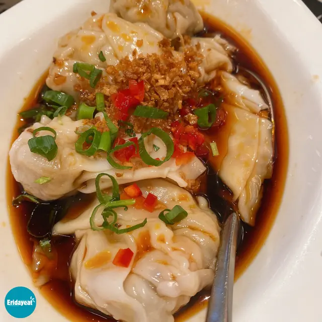 紅油鮮蝦黑豚肉抄手