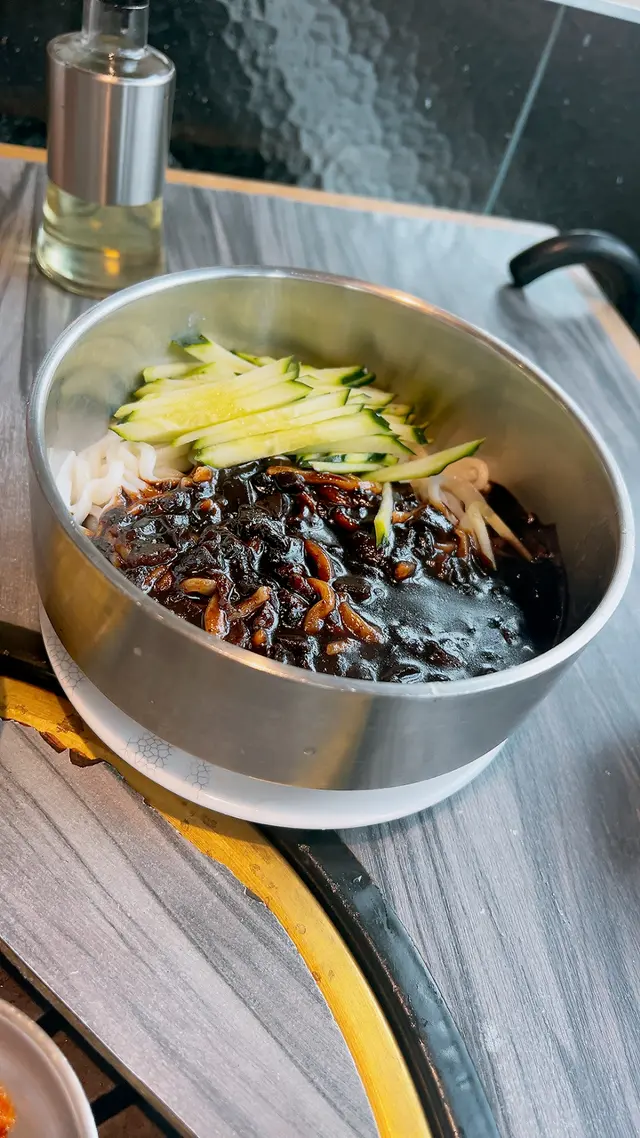 正宗韓國炸醬麵