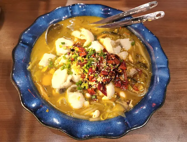 金湯酸菜魚  BB辣