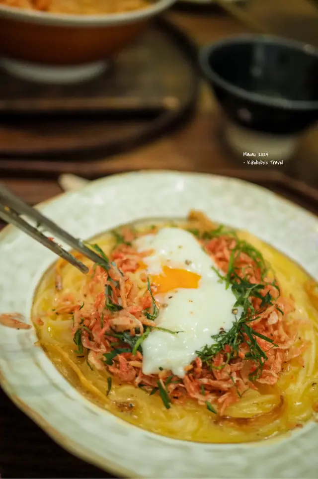 和洋魚蝦卡邦尼烏冬