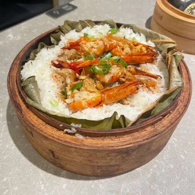 籠仔金銀蒜海蝦飯