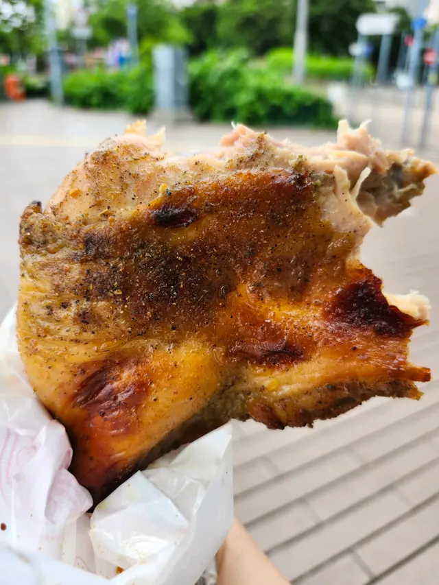 馳名烤雞髀 $33/隻