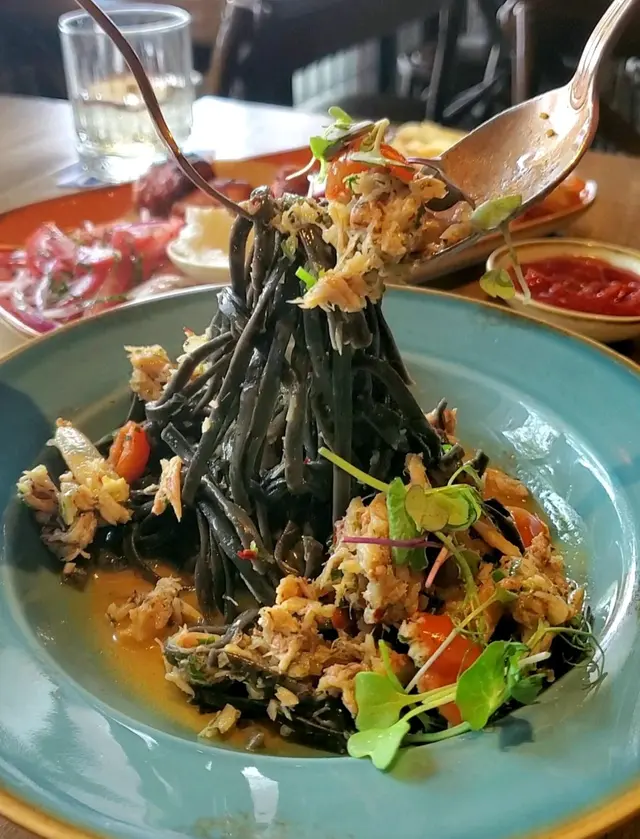 Squid ink Linguine with Crab Meat
