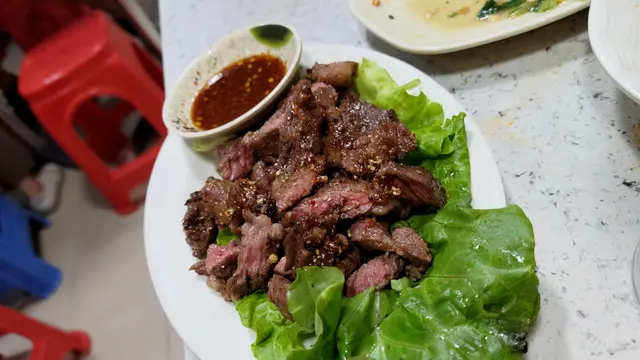 一定要試左原味先點醬食😋
原味有少少甜甜地辣辣地
個醬就會再咸d同辣d