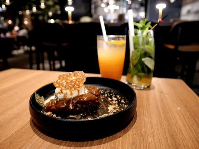 拖肥布甸,雲尼拿意式雪糕,蜂巢糖脆