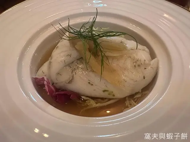 茴香魚高湯煮海鱸魚
