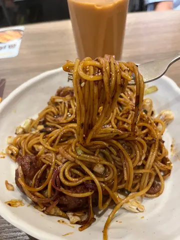 下午茶-黑椒牛肉炒意粉
