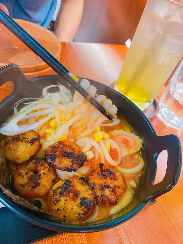 香煎虎蝦蕃茄湯烏龍麵