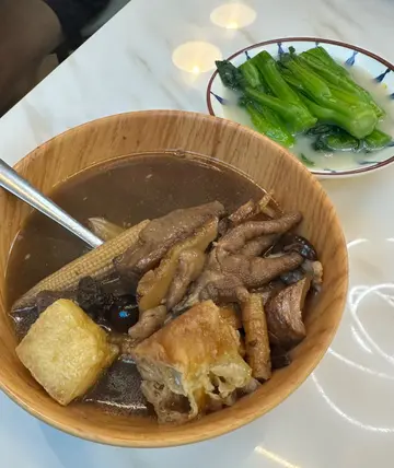 肉骨茶