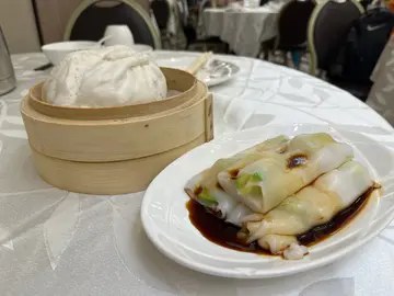 鸡球大包+带子肠粉