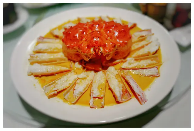 陳年花雕蒸珊瑚蟹爪