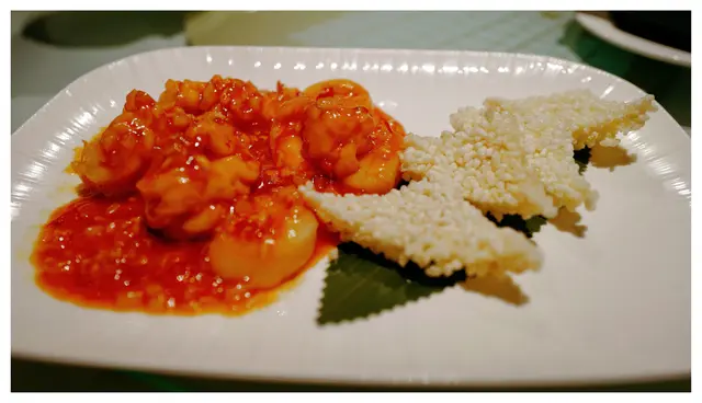 成都蝦球帶子配鍋巴