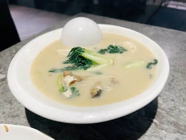 時菜豆腐魚雲湯