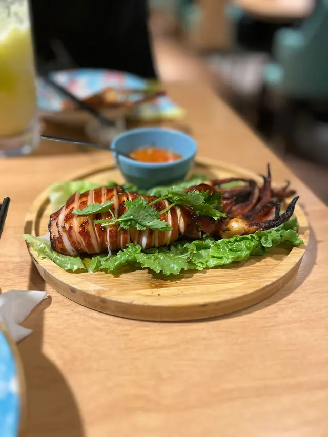 呢味餸係最出色，魷魚好新鮮