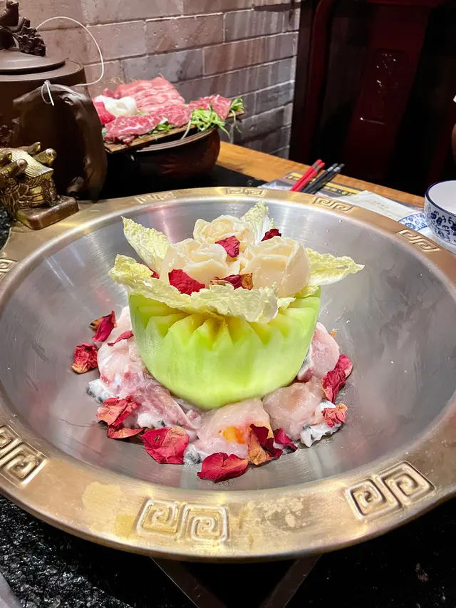 香濃豆乳蜜瓜龍躉雞湯鍋