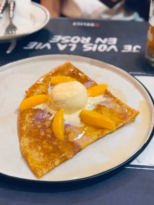 火焰橙酒可麗餅