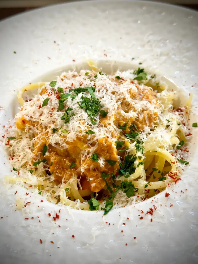 蟹肉甲殼汁意粉