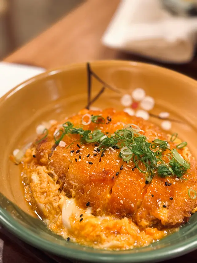 蘭王滑蛋吉列豬扒飯