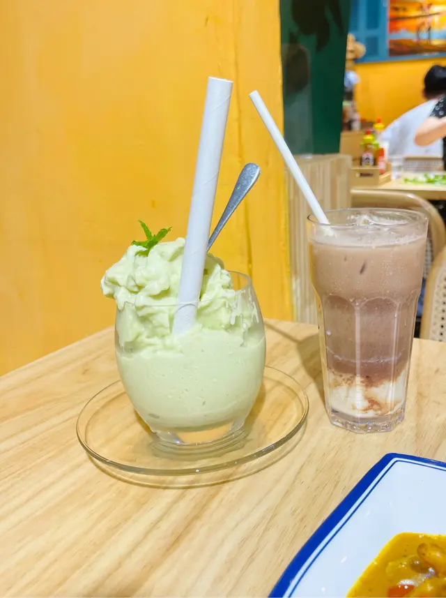 牛油果沙冰& 凍豆花恐龍美祿