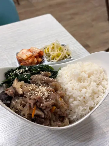炒牛肉饭