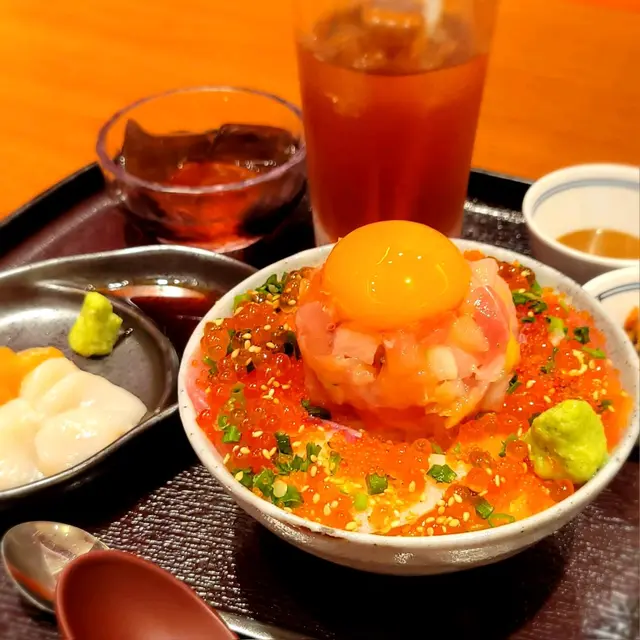 極の海鮮丼