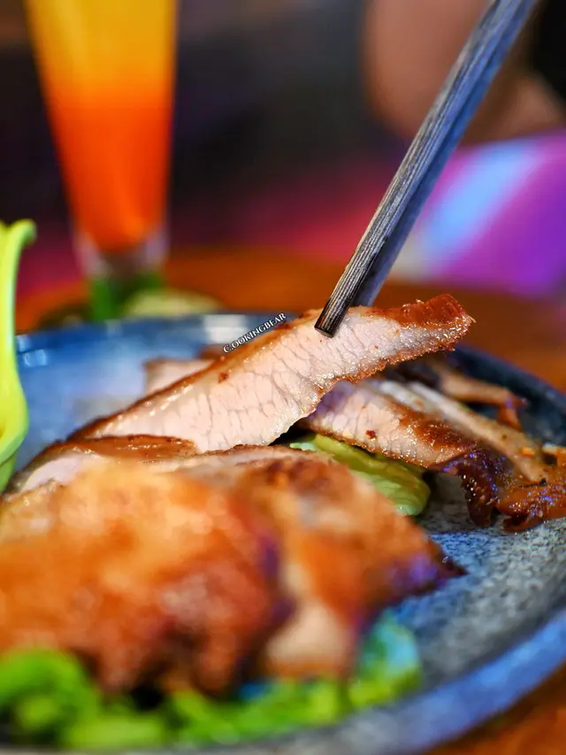 秘制醬汁豬頸肉