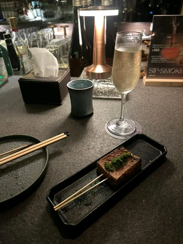 又話必食，外面d皮幾硬，勁伏