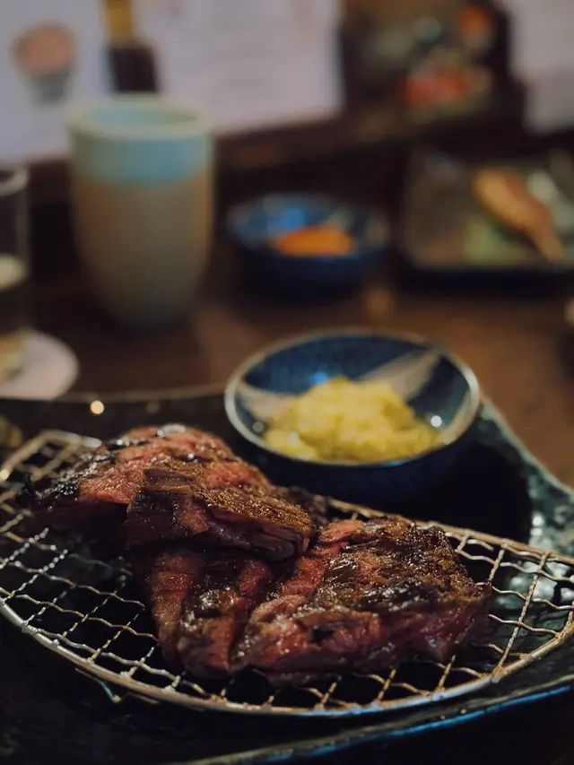 好有驚喜! 非常入味 牛肉燒得剛剛好
肉質軟嫩 帶陣陣焦香 牛味重 必點