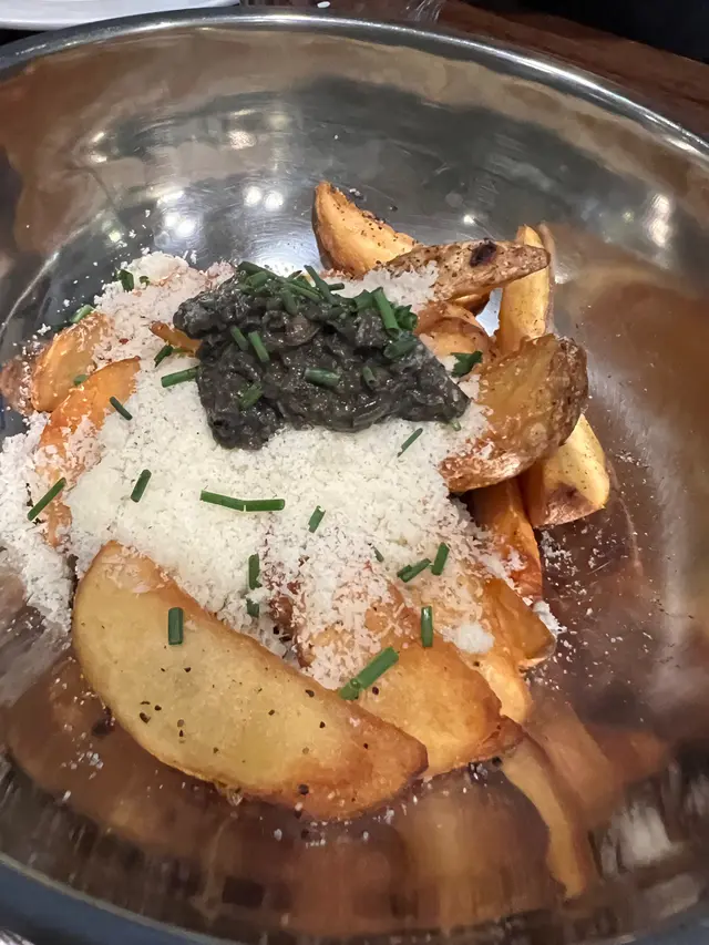 黑松露芝士薯角