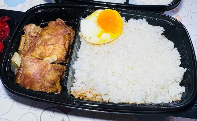 自家製豬軟骨飯
