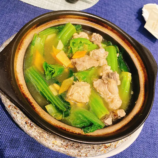 芥菜排骨煲