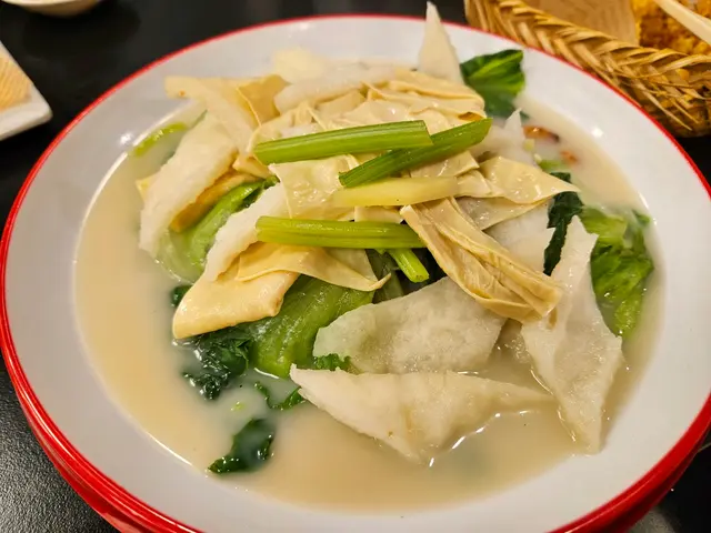 鮮腐竹魚肚浸時菜