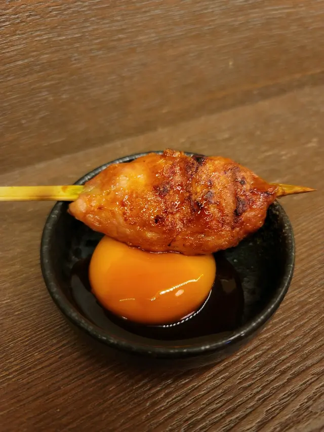 免治雞肉棒配日本蛋