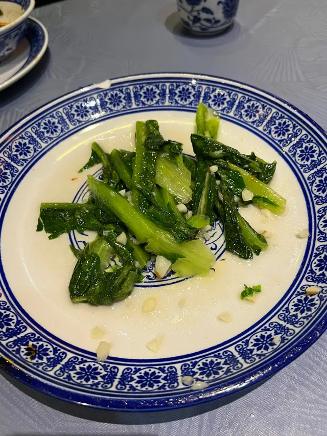 最後免費送嘅炒油麥菜 竟然好好食