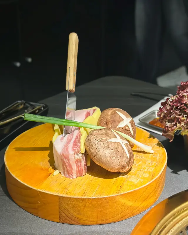 #會長之家烤肉 
#蕃薯妹周圍食 #韓國燒肉 #燒烤 #燒肉 #韓國菜 #韓國餐廳 #韓國料理 #熟成豬肉 #和牛 #五花腩 #Korea #韓國美食