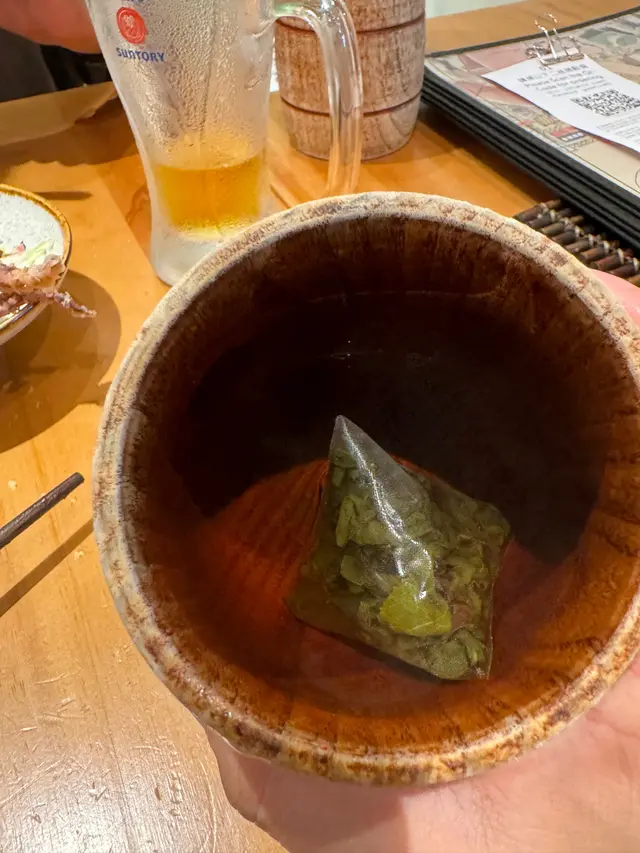 好用心 每杯茶都附一個茶包💚