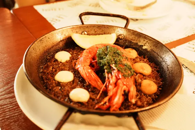 好食，本日MVP。蝦味好出，加上有飯焦，食嗰陣口感冇咁單調。可惜嘅係儘管佢話1-2人份，食落好明顯覺得1人份都唔夠。